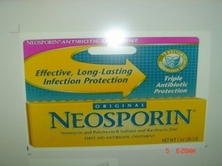 NEOSPORIN抗生素软膏